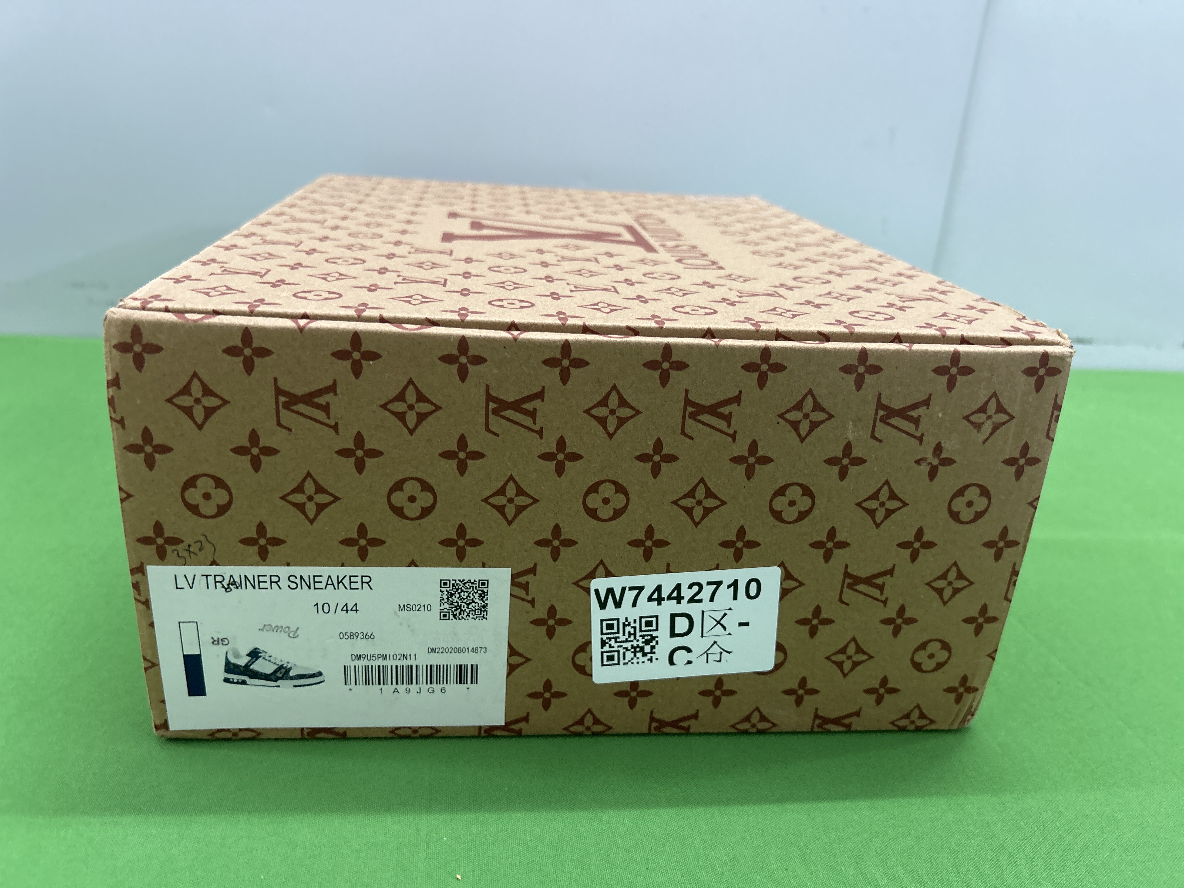 LV Louis Vuitton Trainer Sneaker(+36 Colorways)