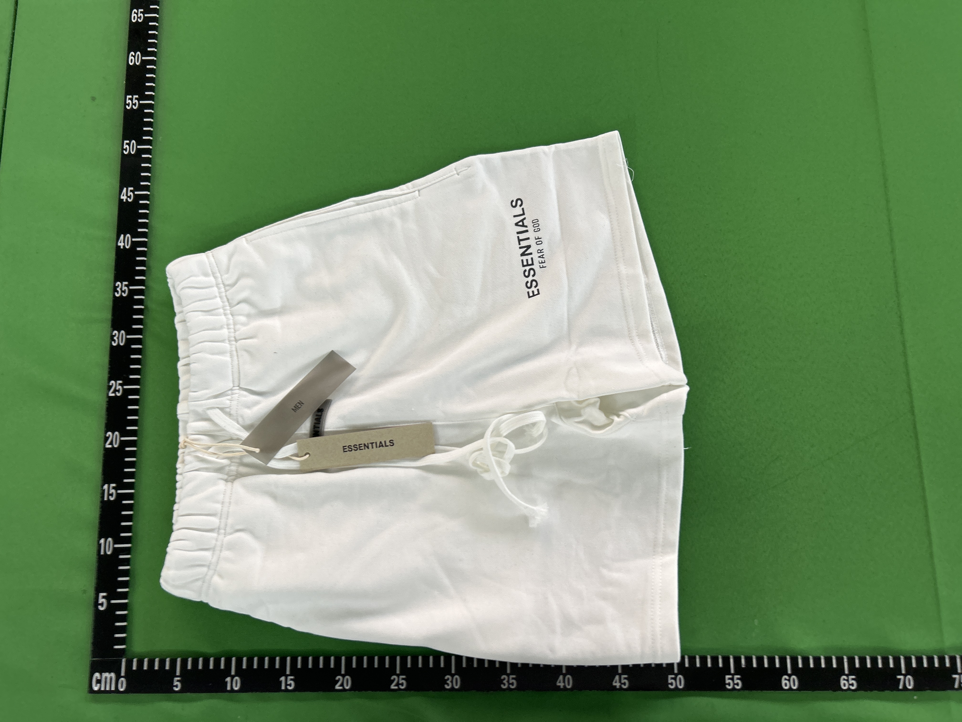 Essentials Shorts (+7 styles)