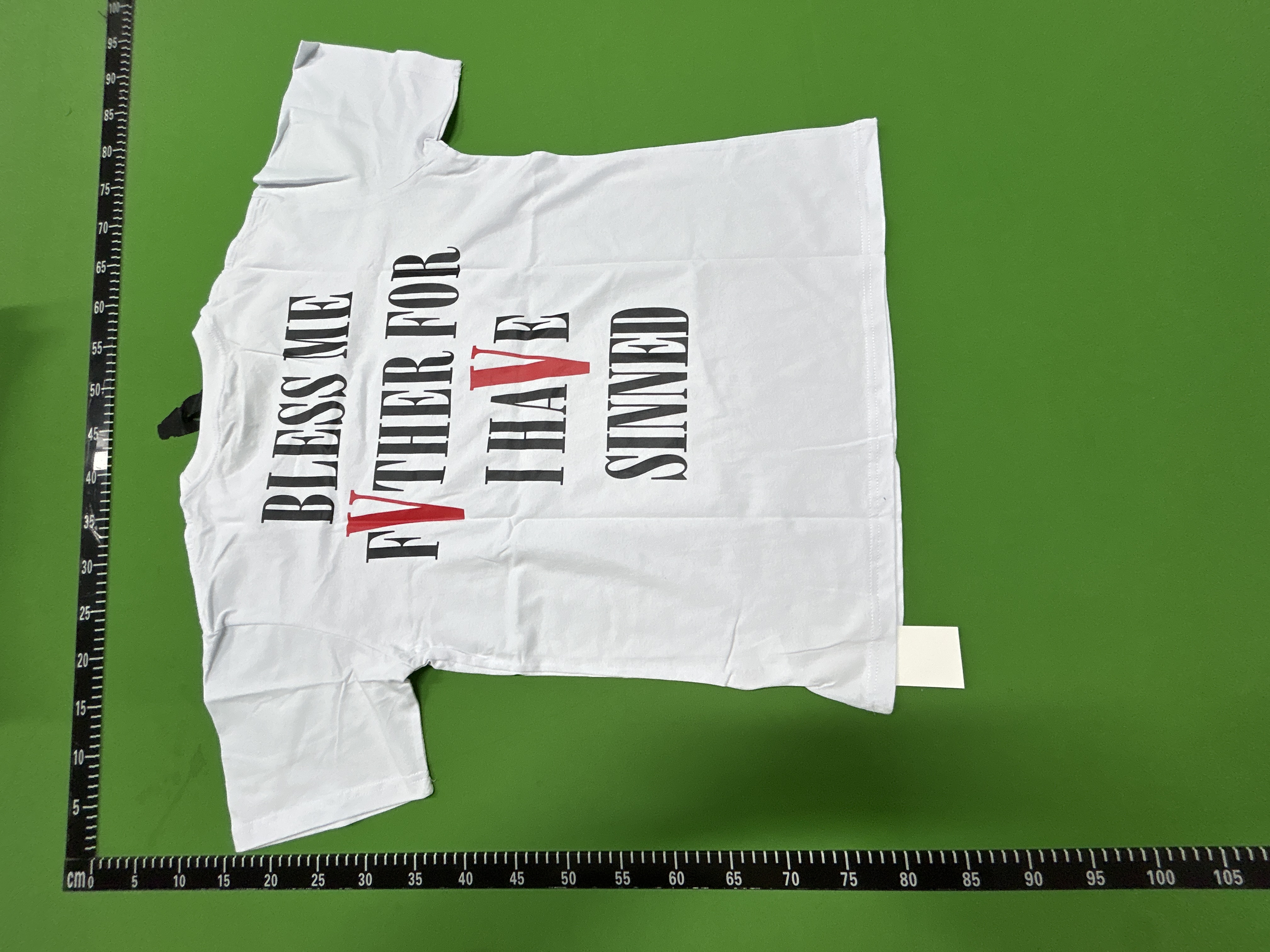 Vlonee T-shirt  GOOD INTENTIONS