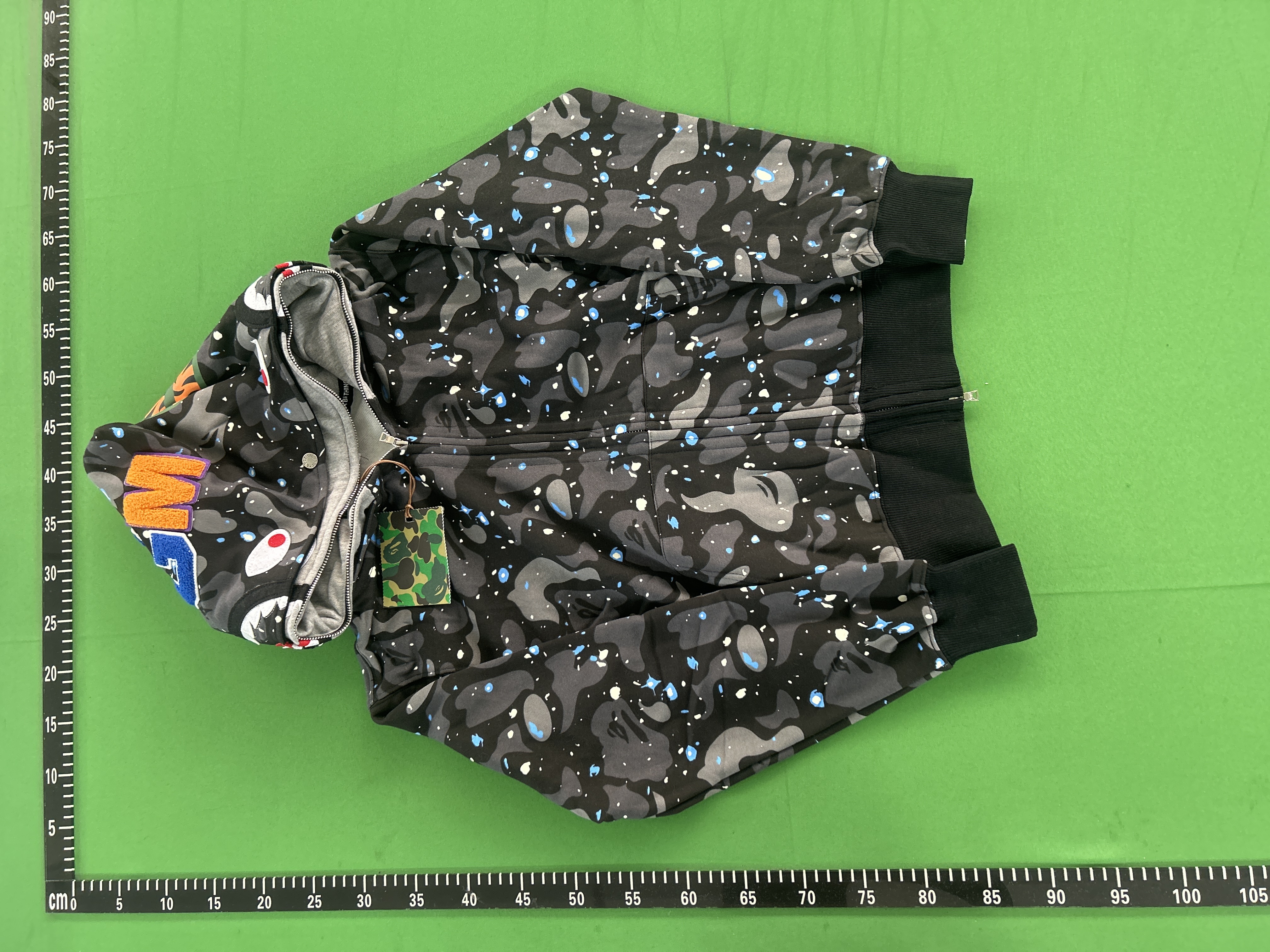 Bape Hoodie  A BATHING APE