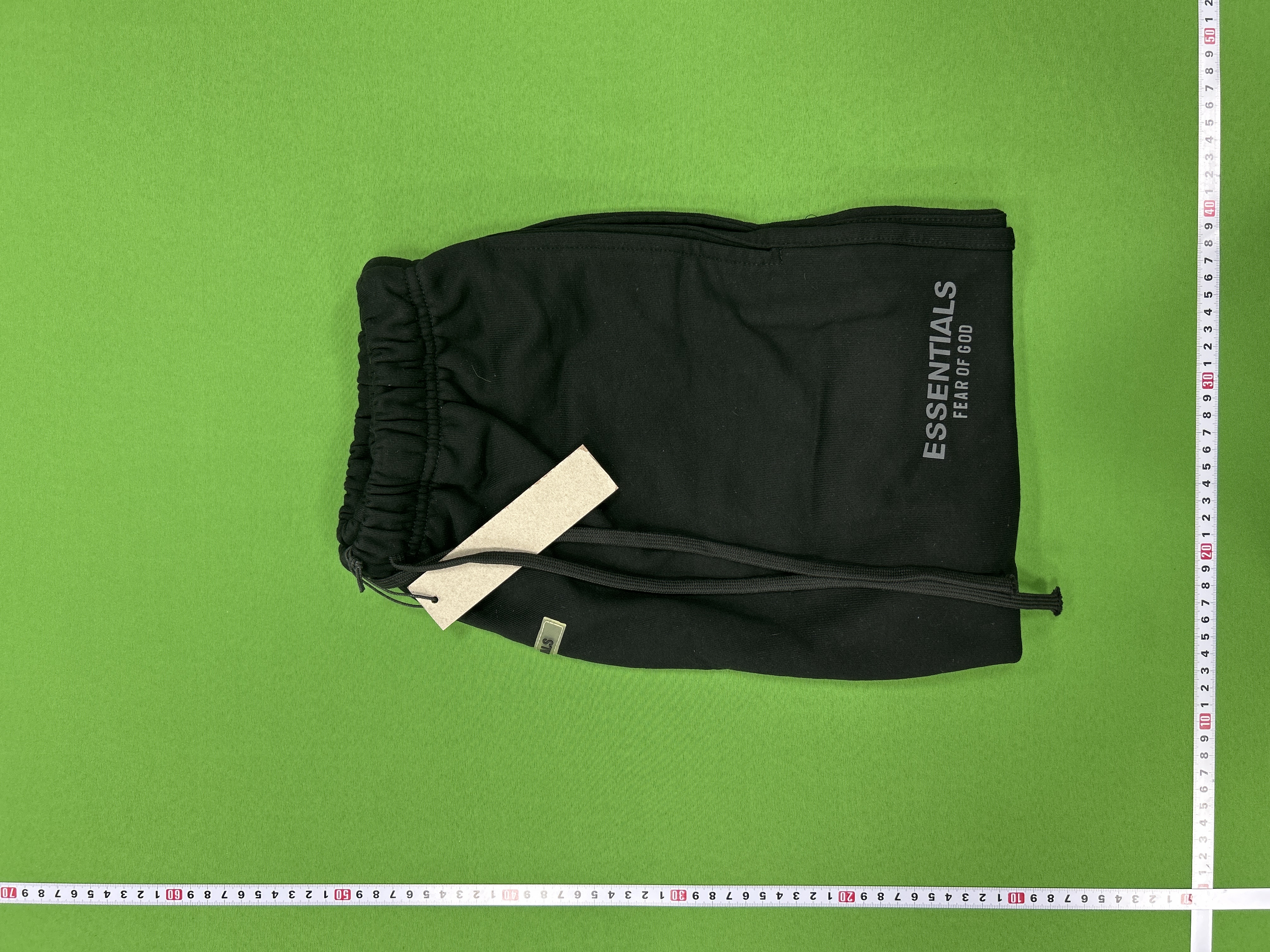 Essentials Shorts (+7 styles)