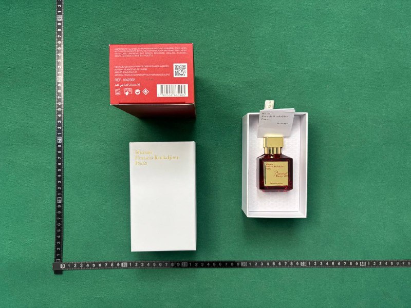 Perfume All brand (gucci,lv,dior,jean-paul,versace,etc)