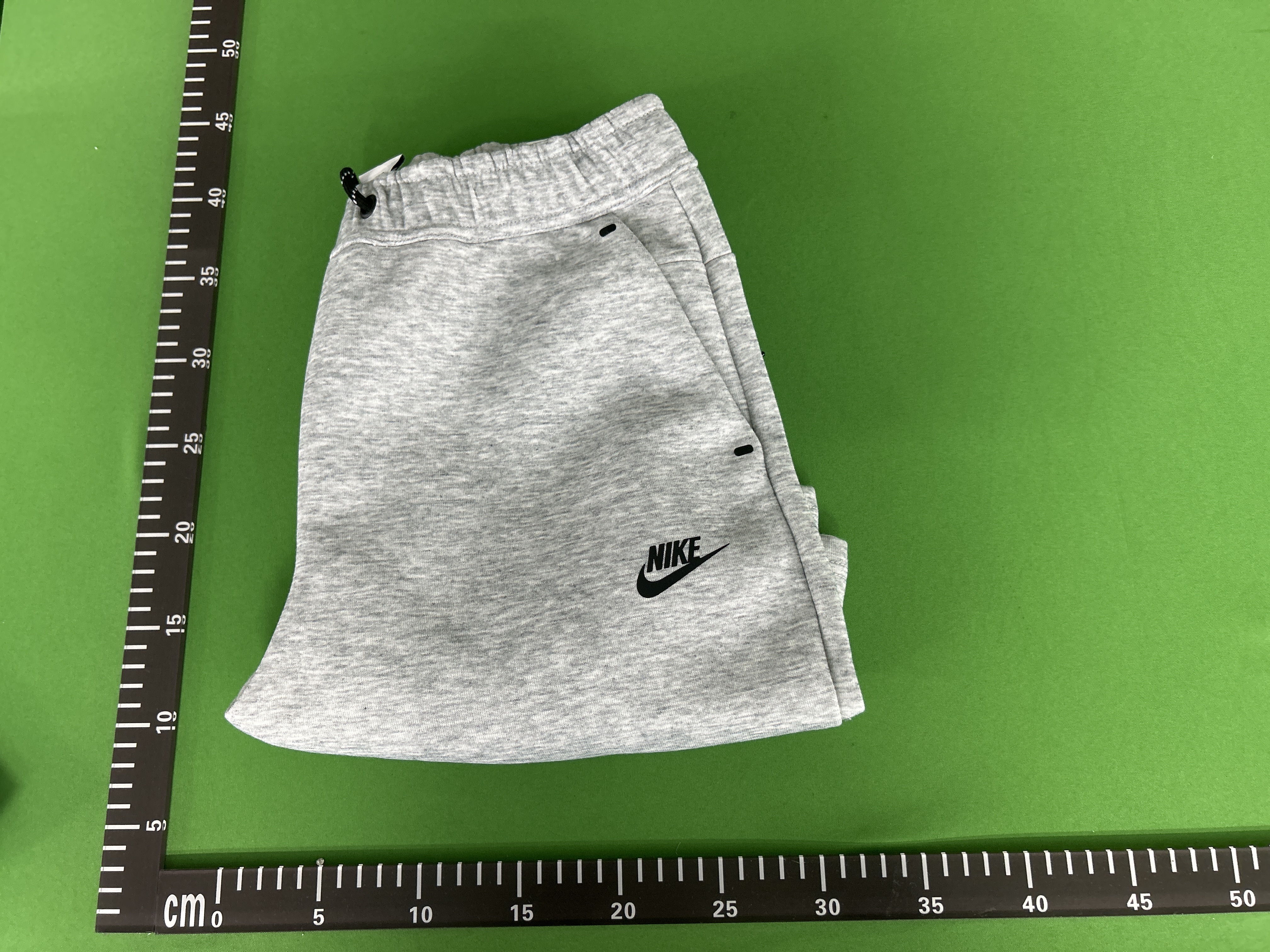 Nike tech shorts (+20 styles)