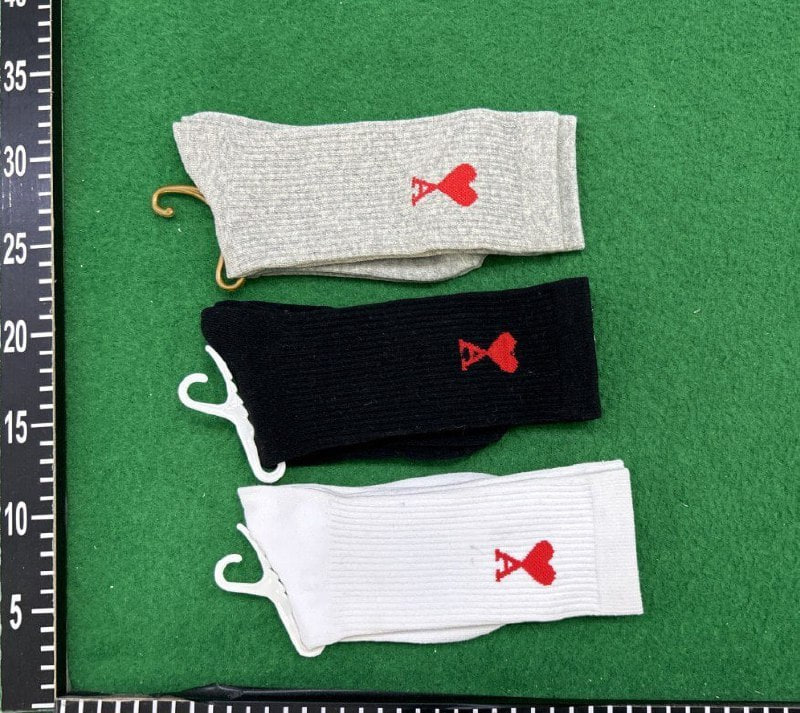 Ami Paris socks